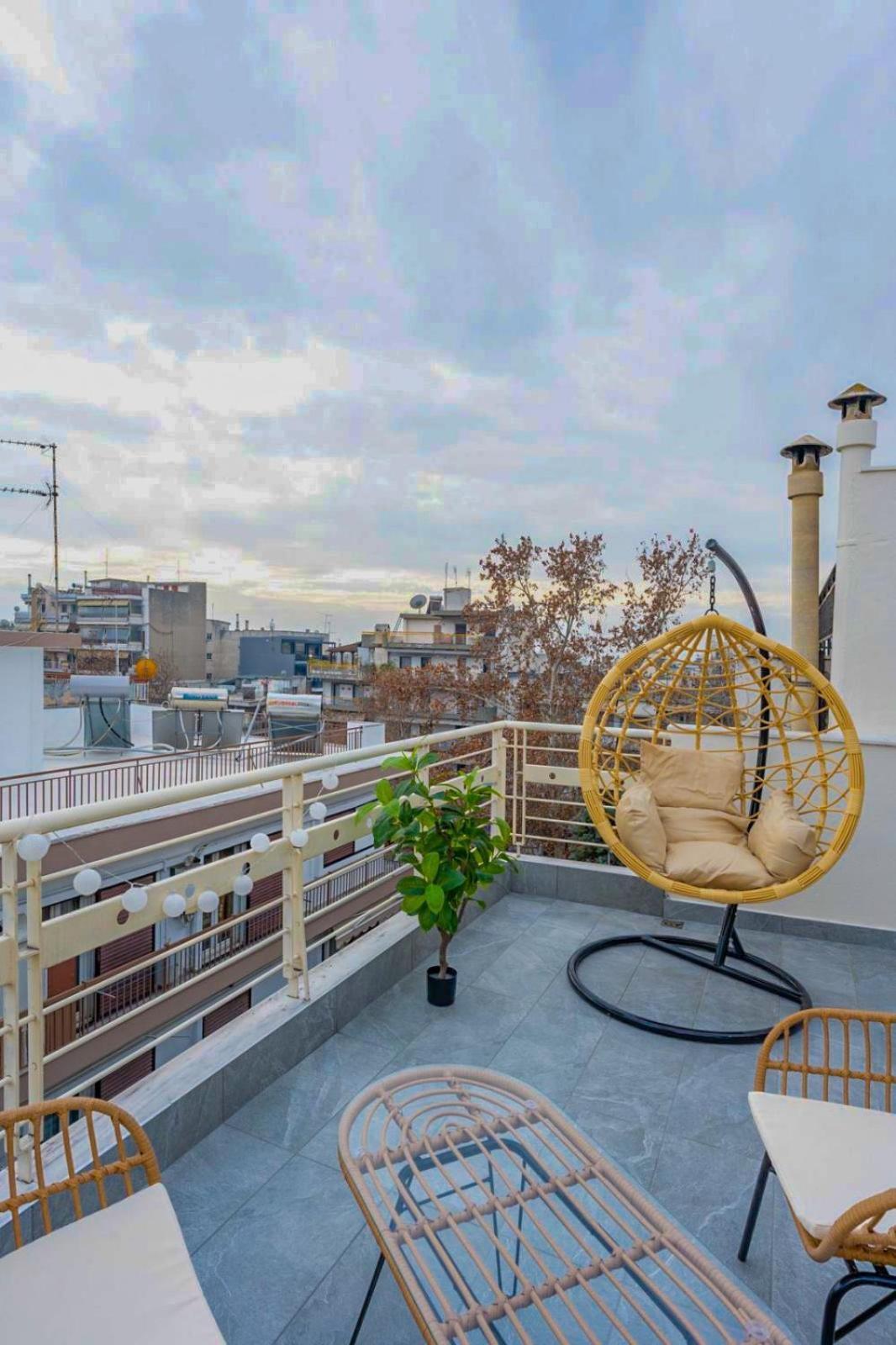 Pomegranate Luxury Penthouse Maisonette With Beautiful Terrace & Free Parking By Binobi ! Солун Екстериор снимка